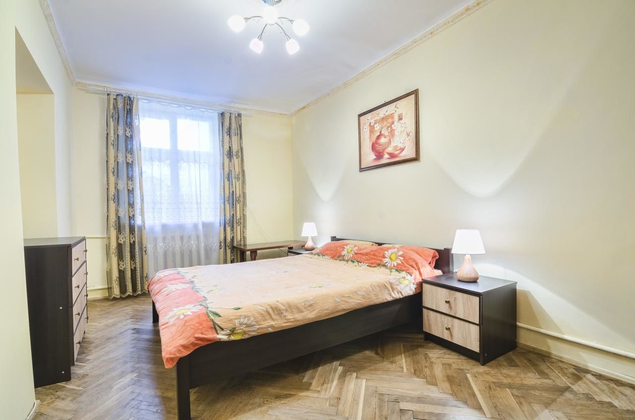 Апартаменты Central location apartment on Doroshenka Львов-4
